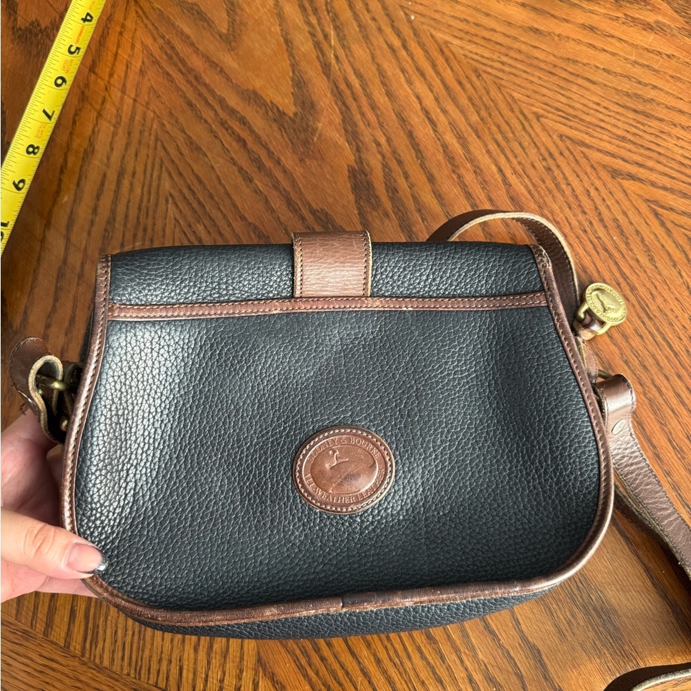 Vintage DOONEY & BOURKE ‎ Black Leather Crossbody Bag or Shoulder Purse - Picture 10 of 10